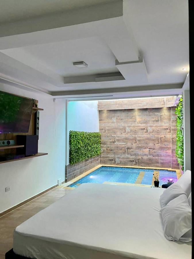 Hotel River Suite เลติเซีย ภายนอก รูปภาพ