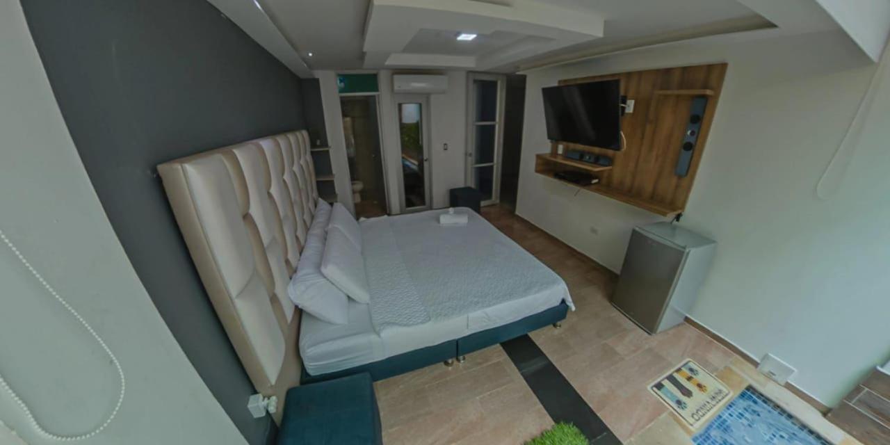 Hotel River Suite เลติเซีย ภายนอก รูปภาพ